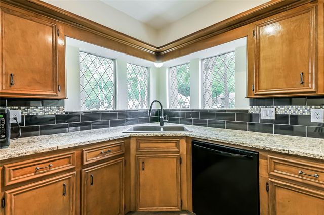 12910 Ivyforest Drive, Cypress, TX 77429