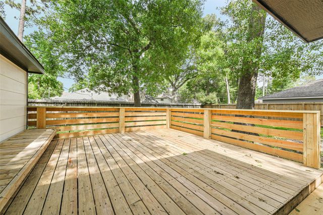 12910 Ivyforest Drive, Cypress, TX 77429