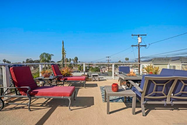 4614 Saratoga Ave, San Diego, CA 92107