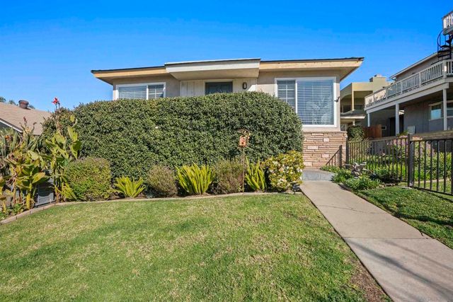 4614 Saratoga Ave, San Diego, CA 92107