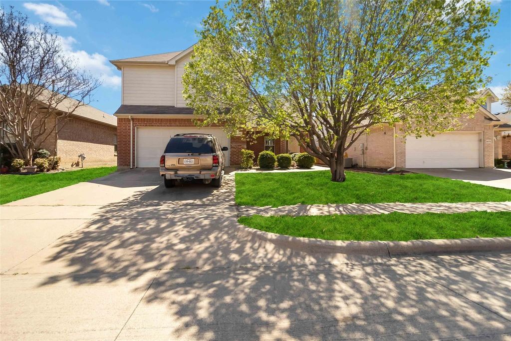 2680 Silver Hill Drive, Fort Worth, TX 76131 — exterior