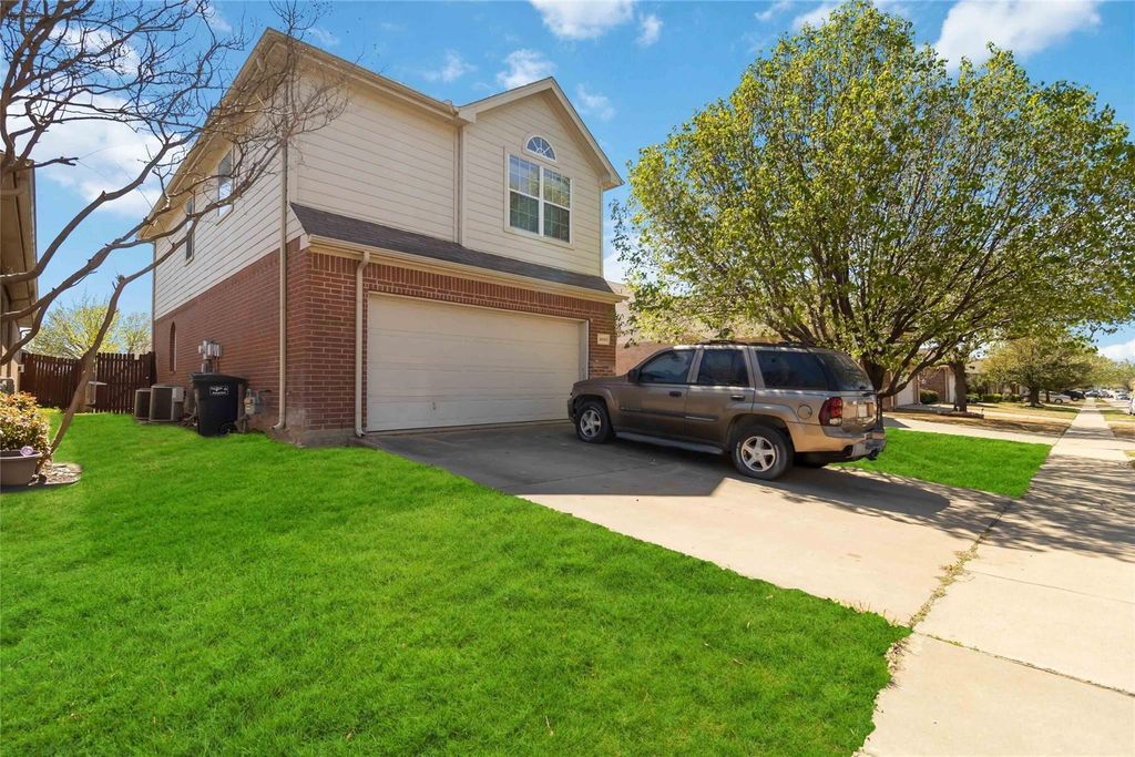 2680 Silver Hill Drive, Fort Worth, TX 76131 — photo 5