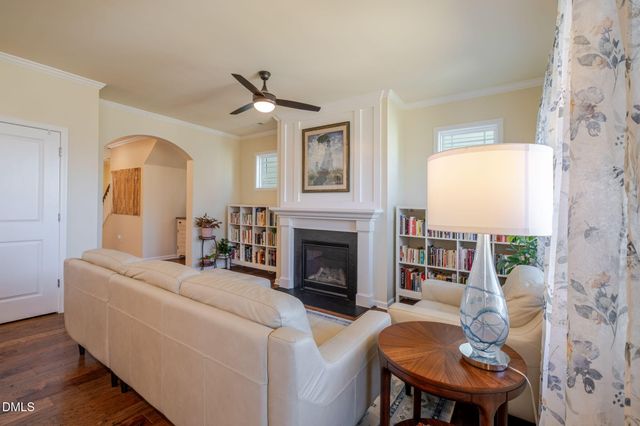 49 Salt Cedar Lane, Chapel Hill, NC 27516