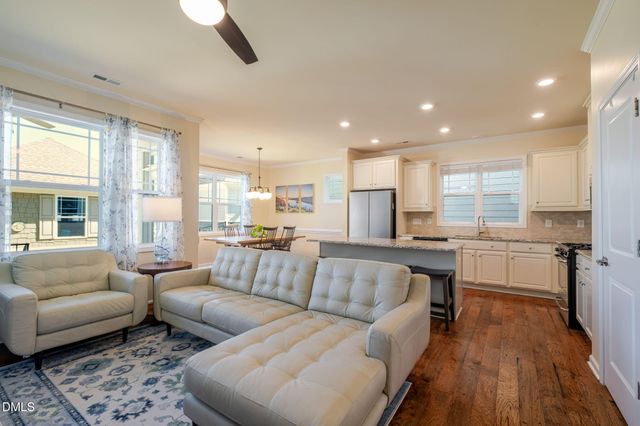 49 Salt Cedar Lane, Chapel Hill, NC 27516