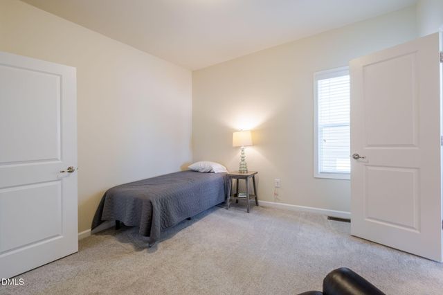 49 Salt Cedar Lane, Chapel Hill, NC 27516