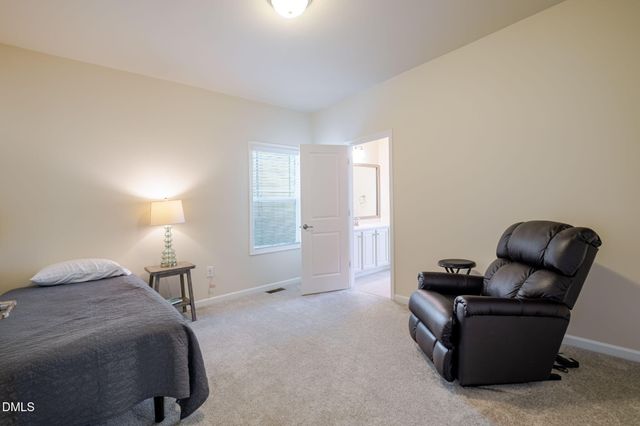 49 Salt Cedar Lane, Chapel Hill, NC 27516