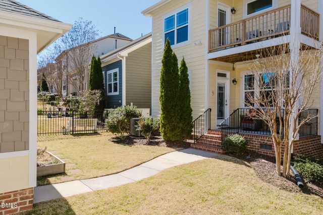 49 Salt Cedar Lane, Chapel Hill, NC 27516