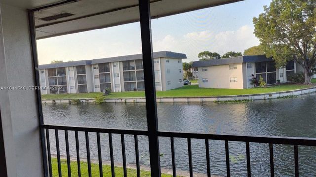 7925 S Colony Circle S 210, Tamarac, FL 33321