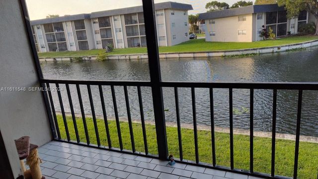7925 S Colony Circle S 210, Tamarac, FL 33321