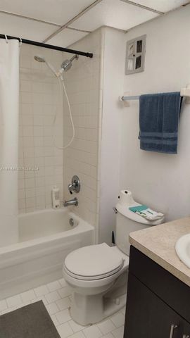 7925 S Colony Circle S 210, Tamarac, FL 33321