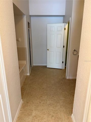 1715 HAMMOCKS AVENUE 1715, Lutz, FL 33549