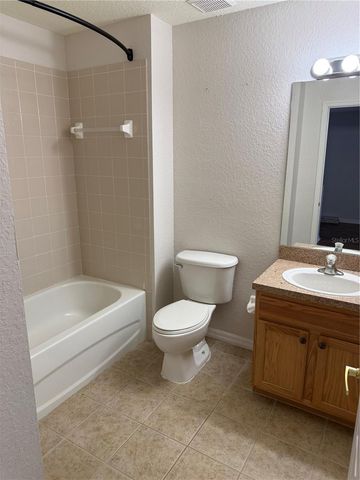 1715 HAMMOCKS AVENUE 1715, Lutz, FL 33549