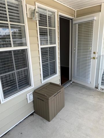 1715 HAMMOCKS AVENUE 1715, Lutz, FL 33549