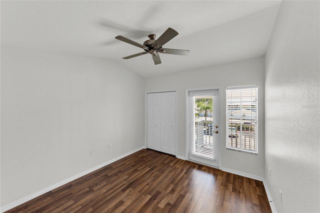 1715 HAMMOCKS AVENUE 1715, Lutz, FL 33549