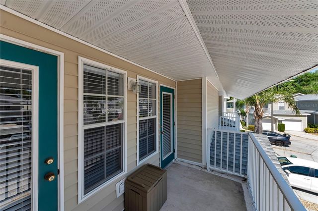 1715 HAMMOCKS AVENUE 1715, Lutz, FL 33549