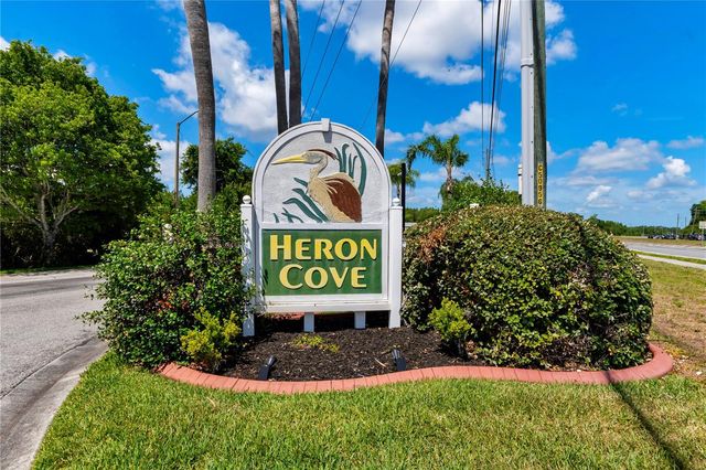 1715 HAMMOCKS AVENUE 1715, Lutz, FL 33549