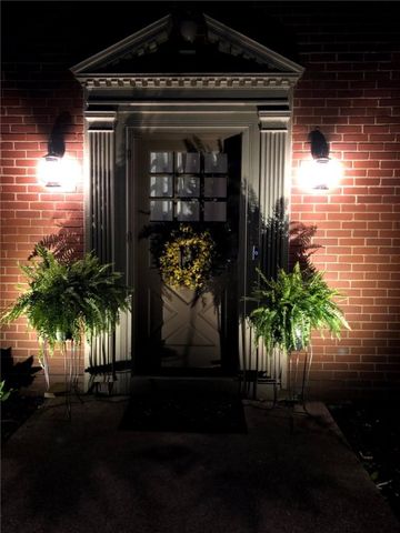 220 Guyasuta Rd, Fox Chapel, PA 15215