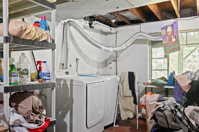 220 Guyasuta Rd, Fox Chapel, PA 15215