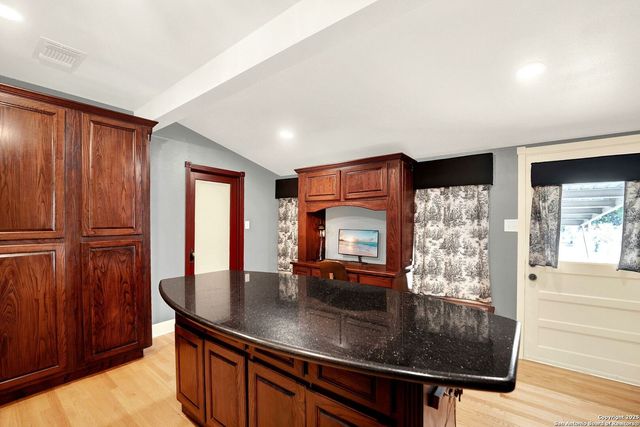 914 Gentilz, Castroville, TX 78009