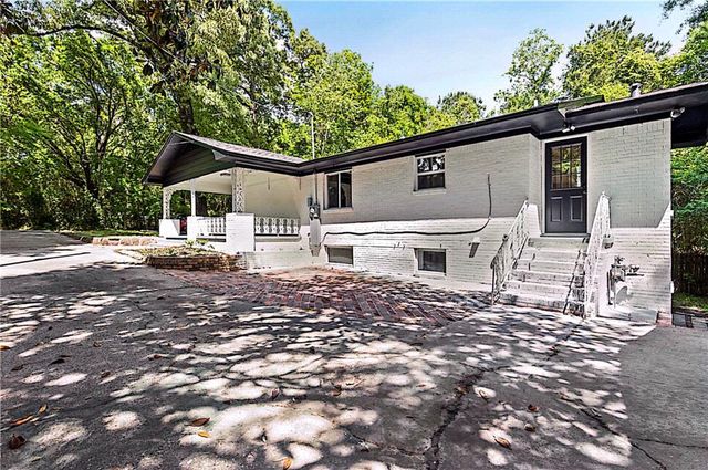 104 Alpine Street, Chickasaw, AL 36611