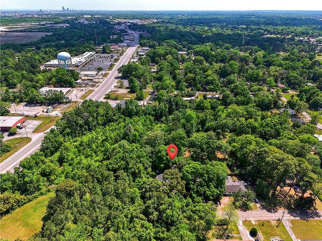 104 Alpine Street, Chickasaw, AL 36611