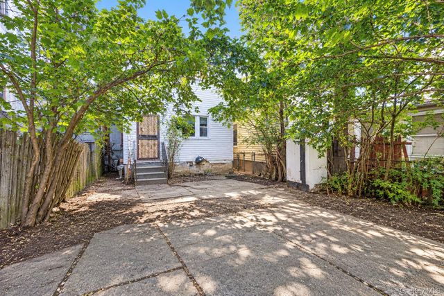 2140 Mapes Avenue, Bronx, NY 10460