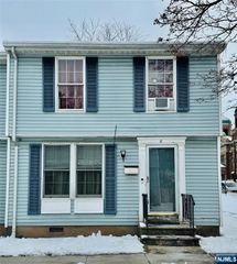 639 Nassau Street, Orange, NJ 07050
