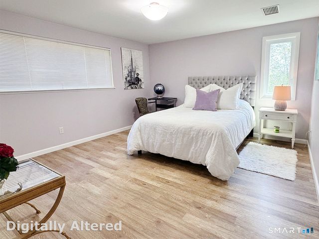 149 Knapps Highway 149, Fairfield, CT 06825