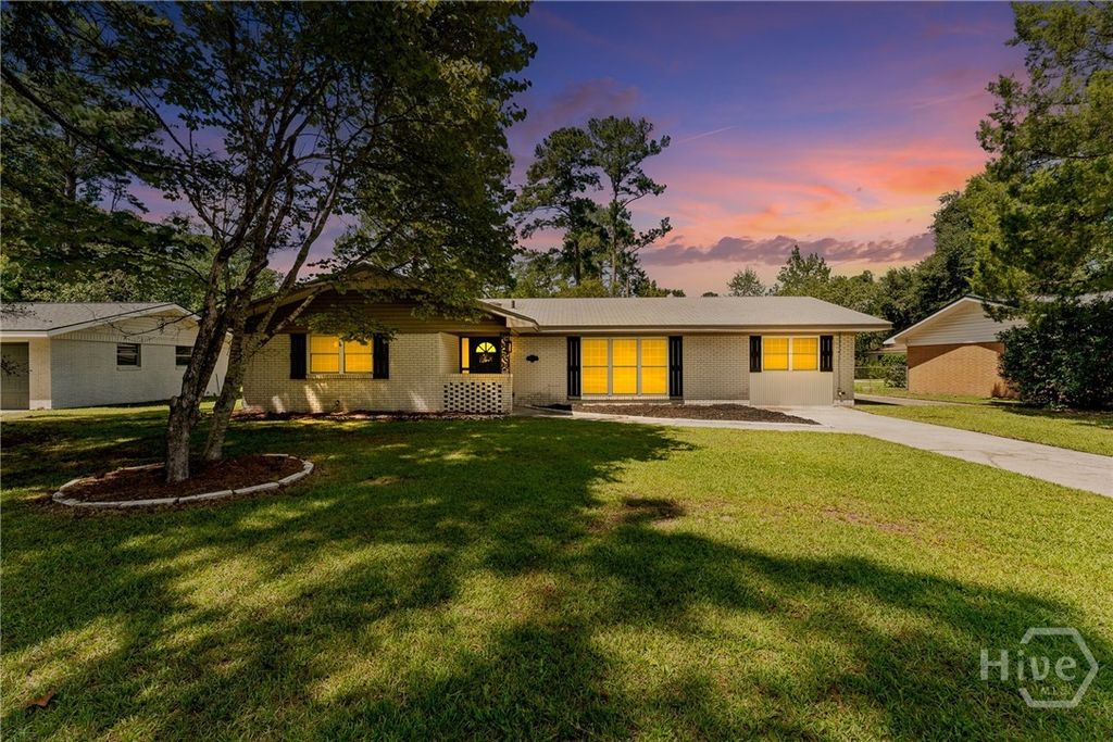 Image 1 of property listing at 122 Westwood Drive, Rincon, GA 31326