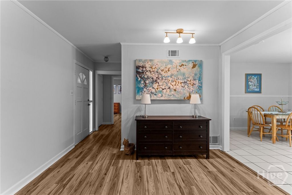 Image 9 of property listing at 122 Westwood Drive, Rincon, GA 31326