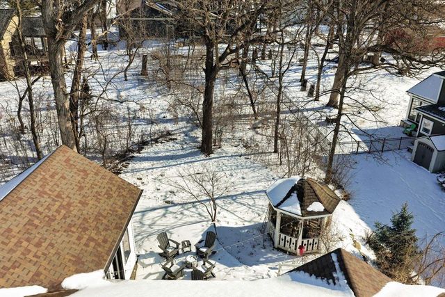 408 Kassander Way, Oregon, WI 53575