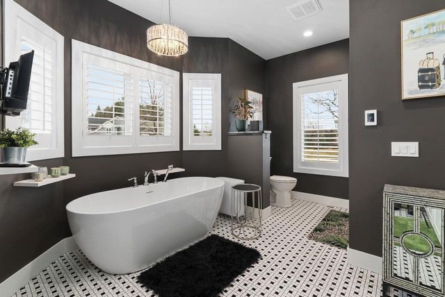 408 Kassander Way, Oregon, WI 53575