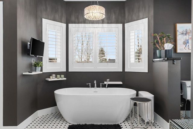 408 Kassander Way, Oregon, WI 53575