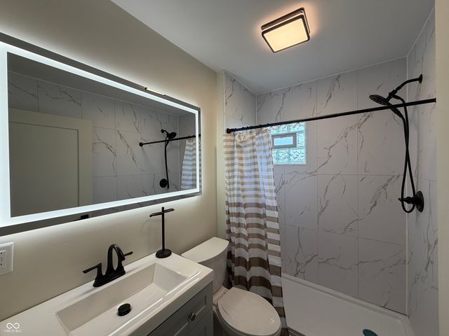 3673 Birchwood Avenue, Indianapolis, IN 46205