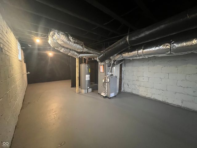 3673 Birchwood Avenue, Indianapolis, IN 46205