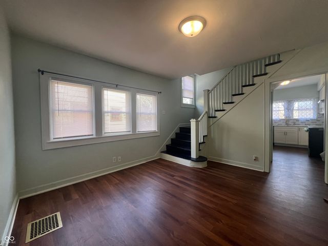 3673 Birchwood Avenue, Indianapolis, IN 46205