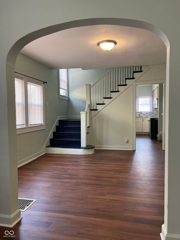 3673 Birchwood Avenue, Indianapolis, IN 46205