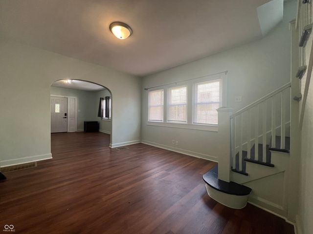 3673 Birchwood Avenue, Indianapolis, IN 46205