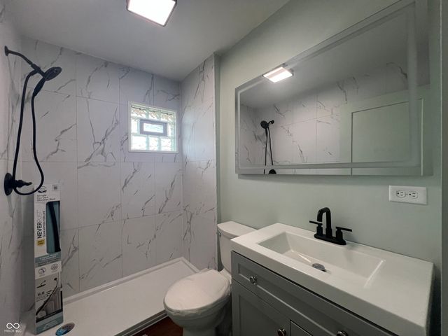 3673 Birchwood Avenue, Indianapolis, IN 46205