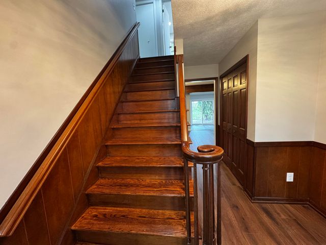 4812 Kimball Avenue Se, City Of Kentwood, MI 49508
