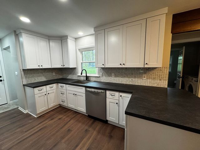 4812 Kimball Avenue Se, City Of Kentwood, MI 49508