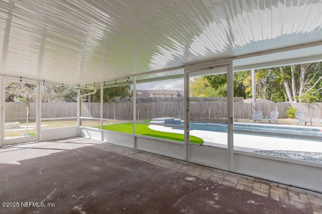 8330 CROSS TIMBERS Drive W, Jacksonville, FL 32244