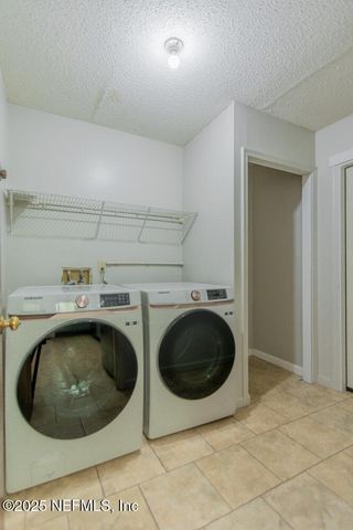 8330 CROSS TIMBERS Drive W, Jacksonville, FL 32244