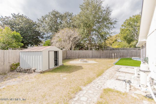 8330 CROSS TIMBERS Drive W, Jacksonville, FL 32244