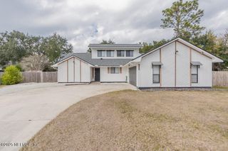 8330 CROSS TIMBERS Drive W, Jacksonville, FL 32244