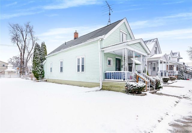 5424 Bingham Street, Dearborn, MI 48126