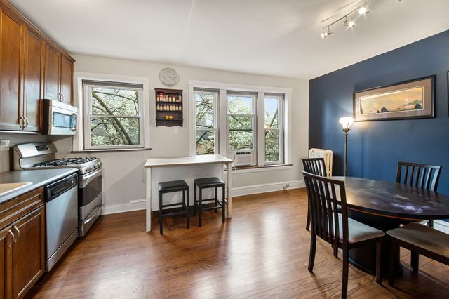 734 W Wrightwood Avenue 3, Chicago, IL 60614