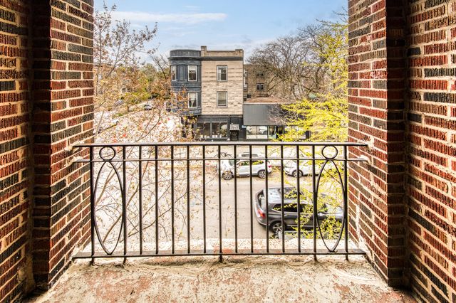 734 W Wrightwood Avenue 3, Chicago, IL 60614