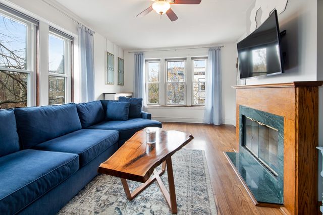 734 W Wrightwood Avenue 3, Chicago, IL 60614