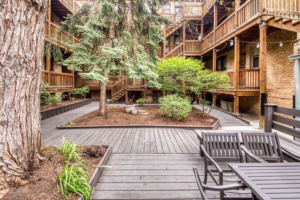 734 W Wrightwood Avenue 3, Chicago, IL 60614